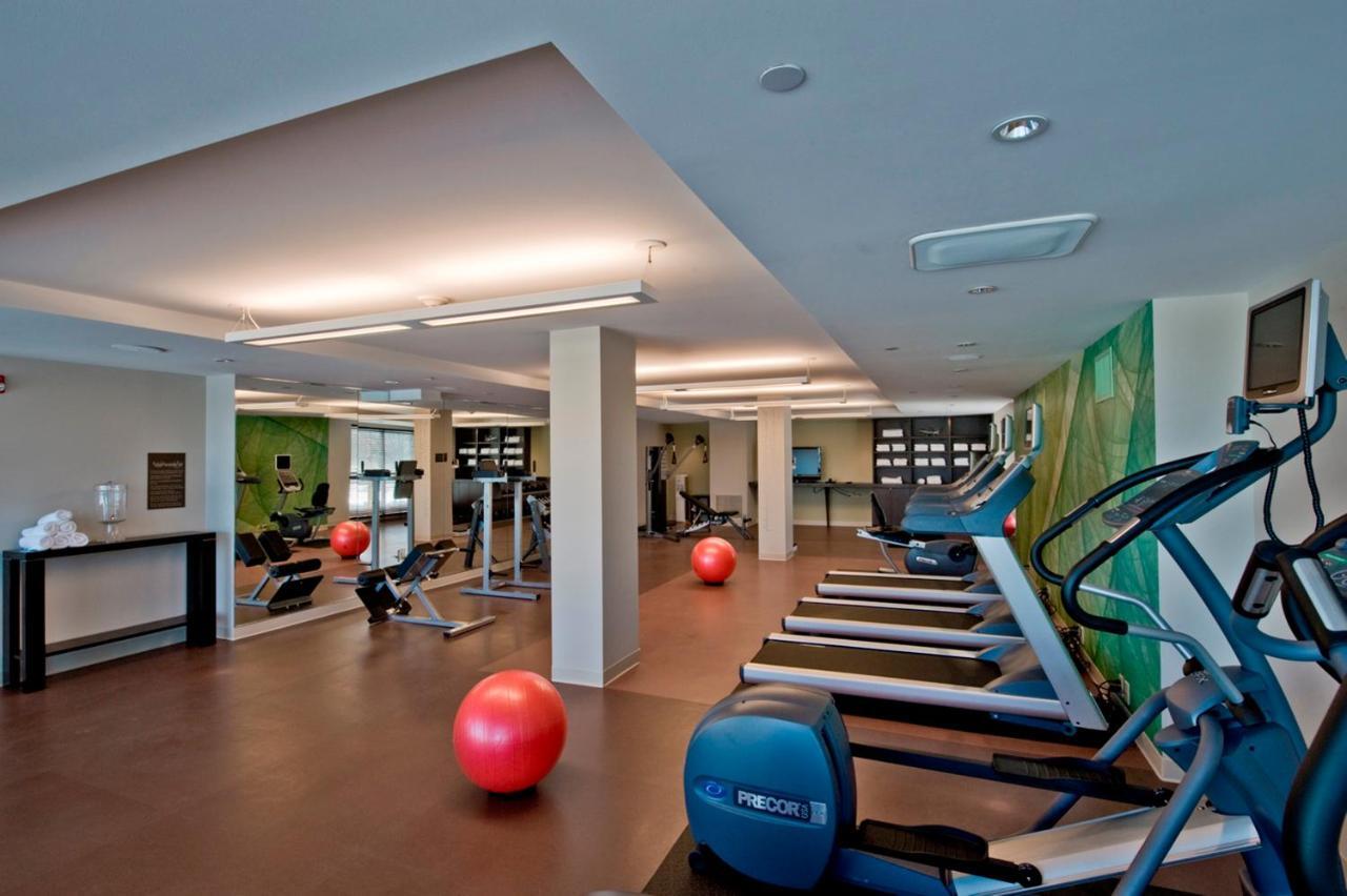 Hotel Indigo Boston - Newton Riverside Экстерьер фото